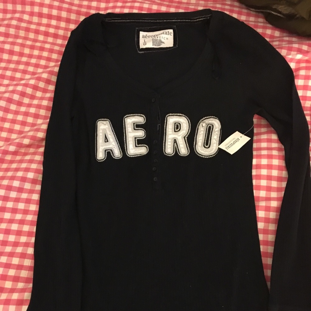 Aeropostale Black top